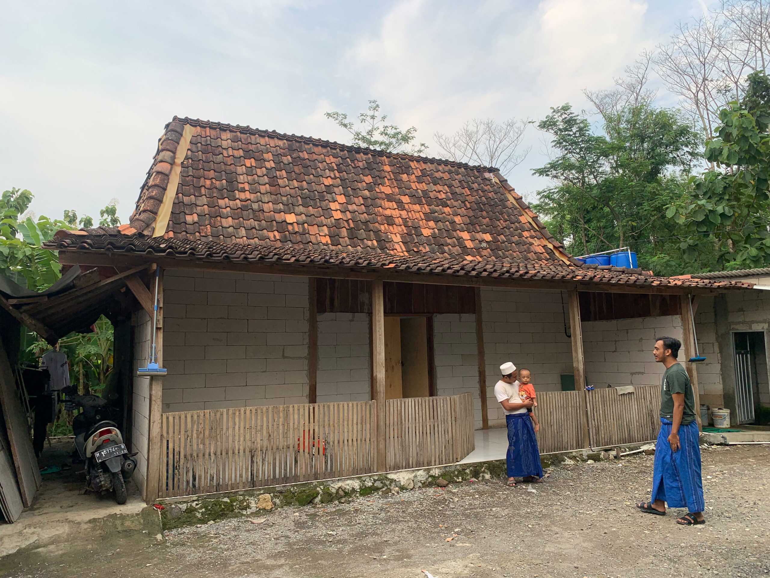 Liputan Kunjungan ke Panti Asuhan Liputan Kunjungan ke Panti Asuhan
